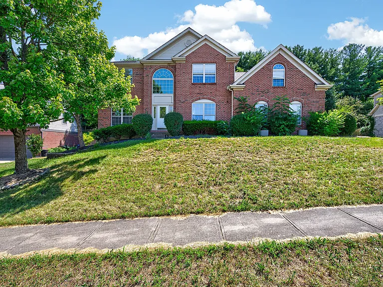 12130 Crestfield Ct — Photo 2
