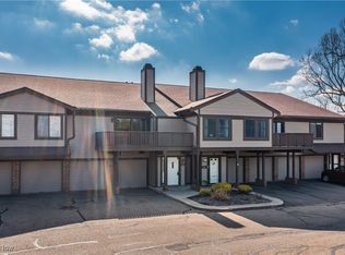 2887 Charing Cross Rd NW, Canton, OH 44708