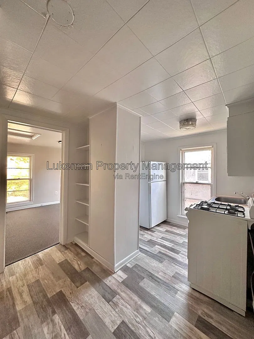 1 bed, 1.0 bath, $850 — Photo 1