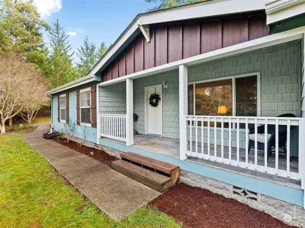 8210 87th Street Ct NW, Gig Harbor, WA 98332