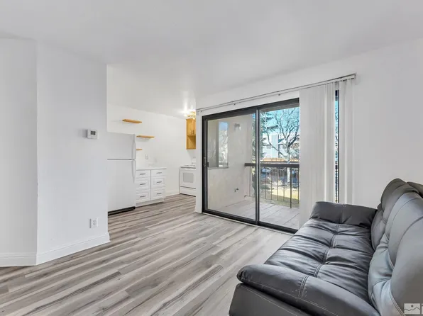 2700 Plumas St APT 210, Reno, NV 89509