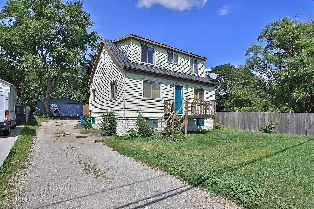 1624 63rd St photo 1