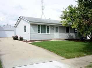 1664 19th Ave, Kenosha, WI 53140