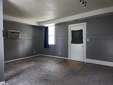 1 bed, 750 sqft, $650 — Photo 3