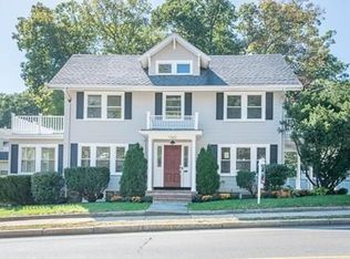 1060 Franklin St, Melrose, MA 02176