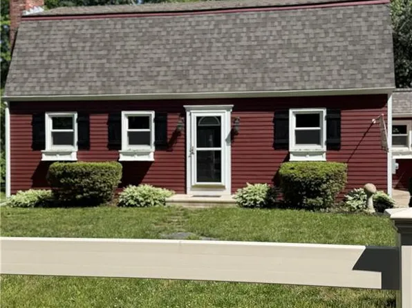 73 Old Nasonville Rd, Burrillville, RI 02830
