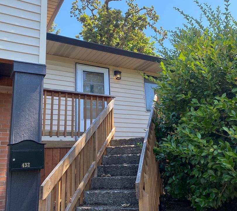 1st image of 430 E Hereford St #432