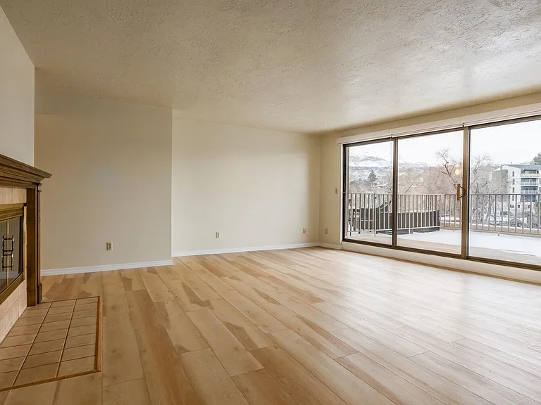 245 N Vine St #803 — Photo 9