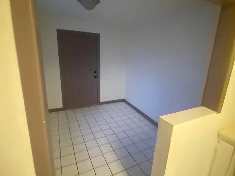 7 Colorado Way — Photo 2