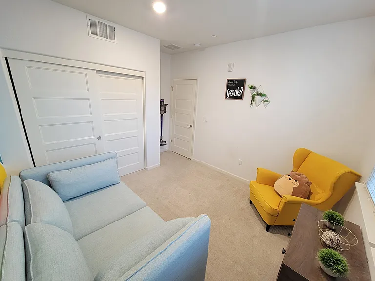 730 Garden St — Photo 25