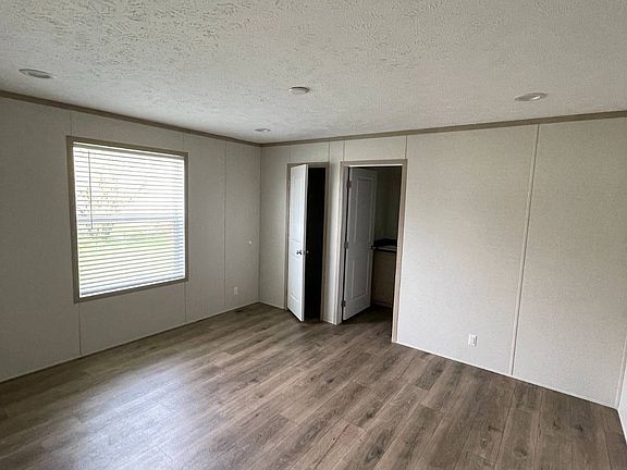 4th image of 4684 N State Road 25 Lot 22