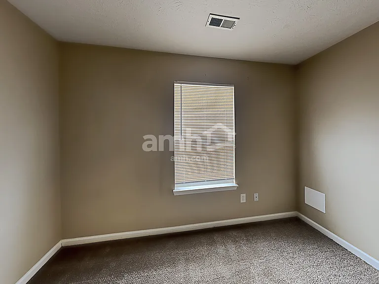 10632 Landsbrook Run N — Photo 17
