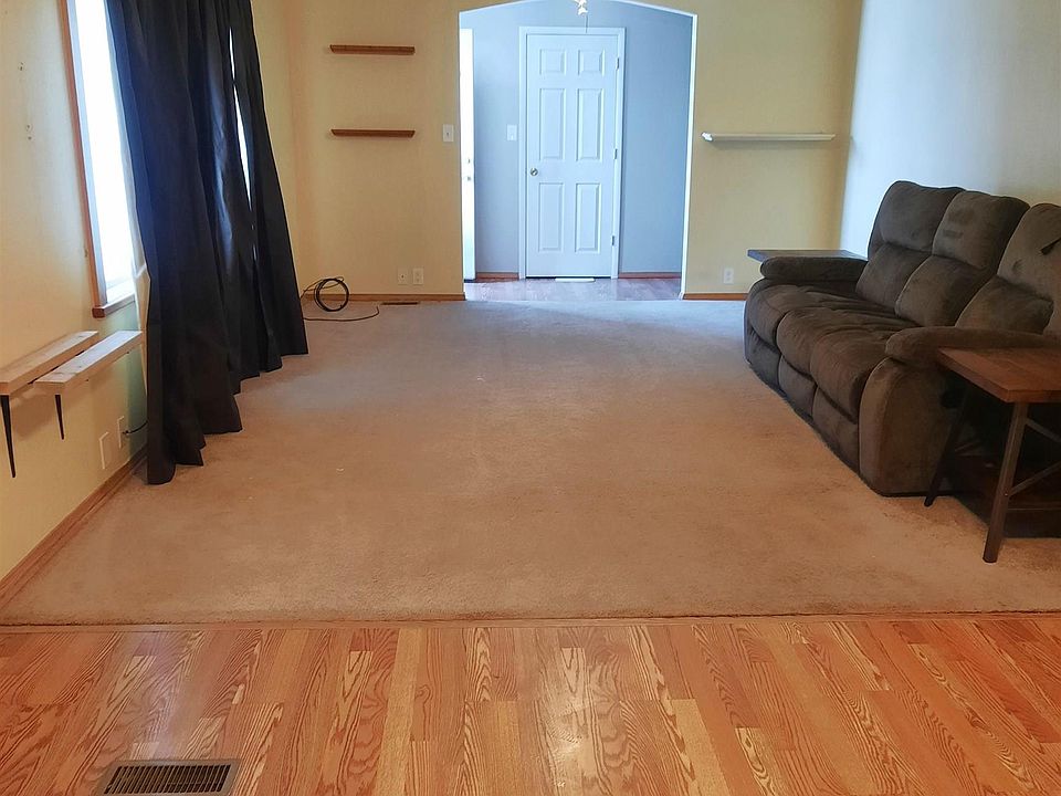 362 Bonney Ave, Wamsutter, WY 82336 MLS 20226519 Zillow