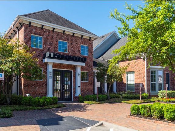 Riverwood Leasing Office