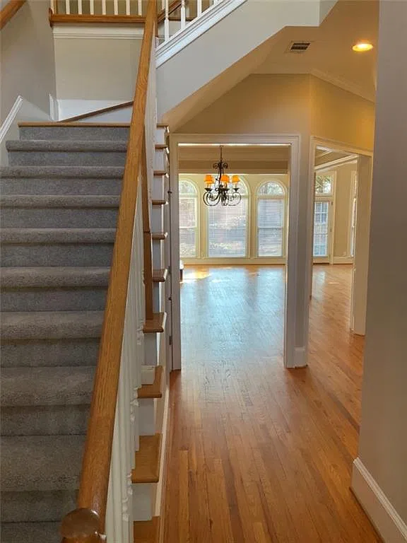 3 bed, 2.5 bath, 2616 sqft, $3,250 — Photo 4