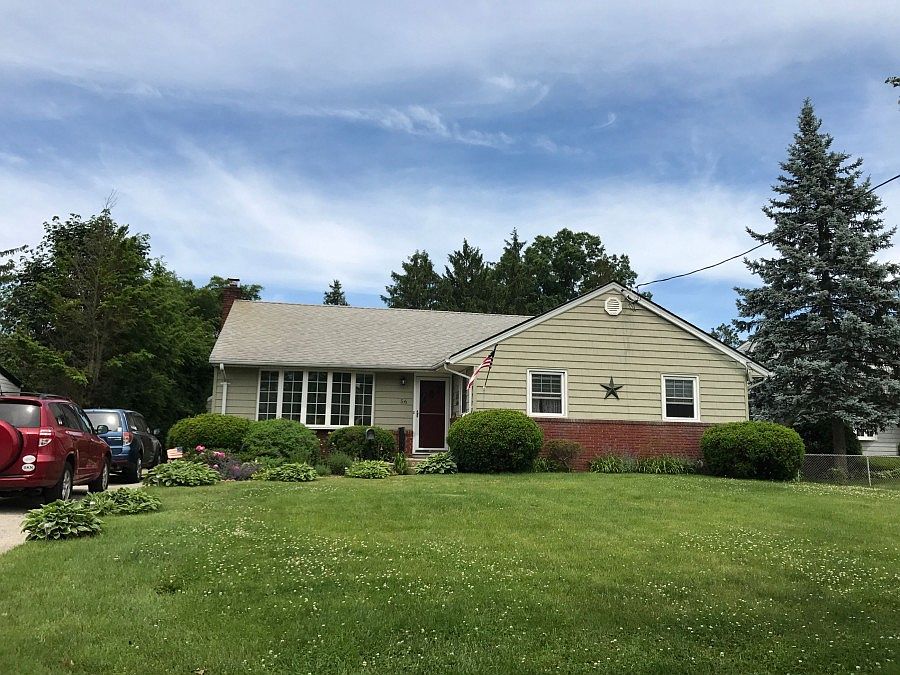 1st image of 56 Willet Ave