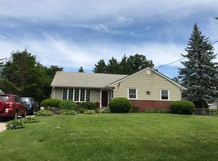 56 Willet Ave, Hicksville, NY 11801