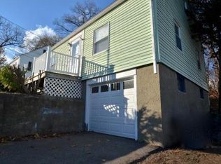 6 Sunset Ave, Woburn, MA 01801