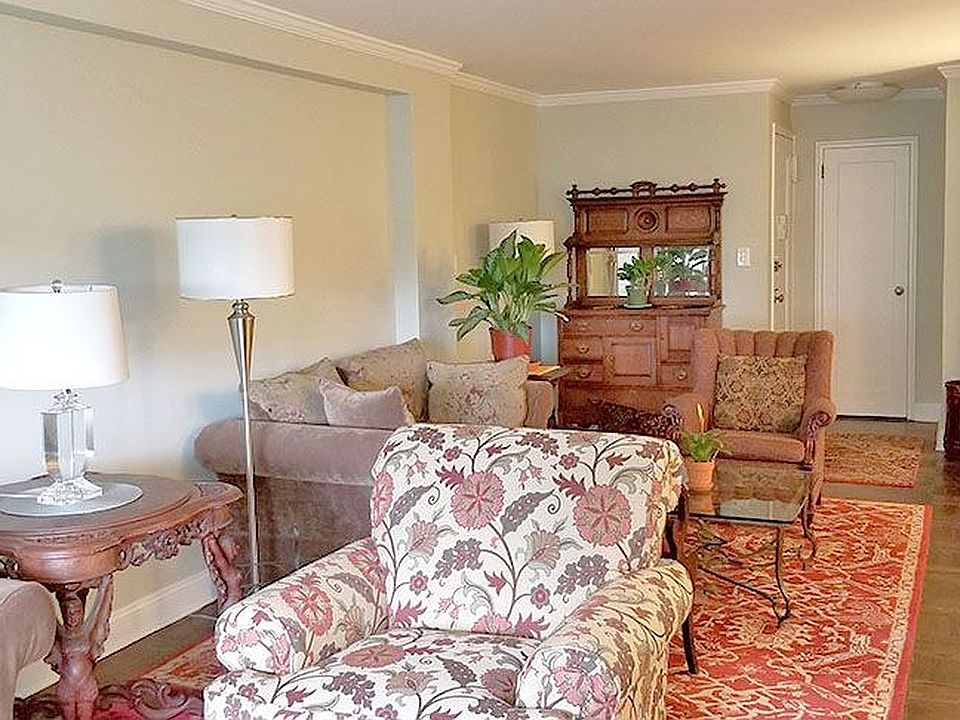 1st image of 4525 Henry Hudson Pkwy W #409