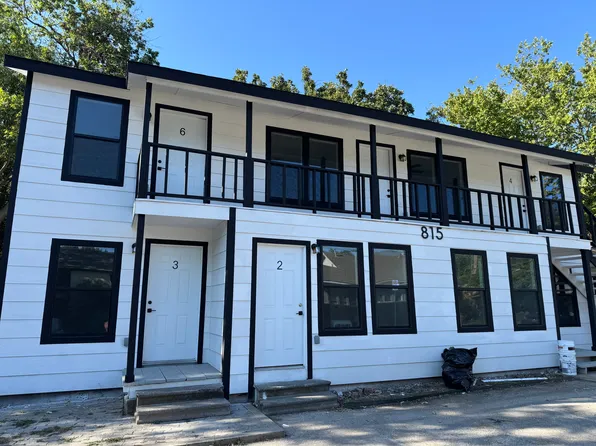 815 W Mulberry St #4, Denton, TX 76201