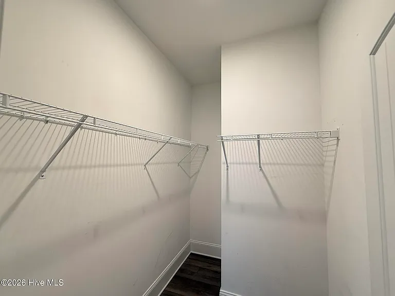 121 Lark Dr — Photo 18