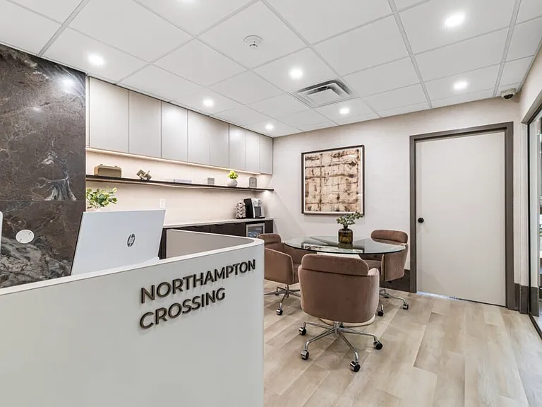 Northampton Crossing Apartments and Townhomes — Photo 1