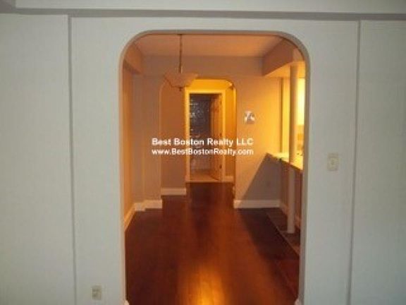 4th image of 395 Broadway #1B