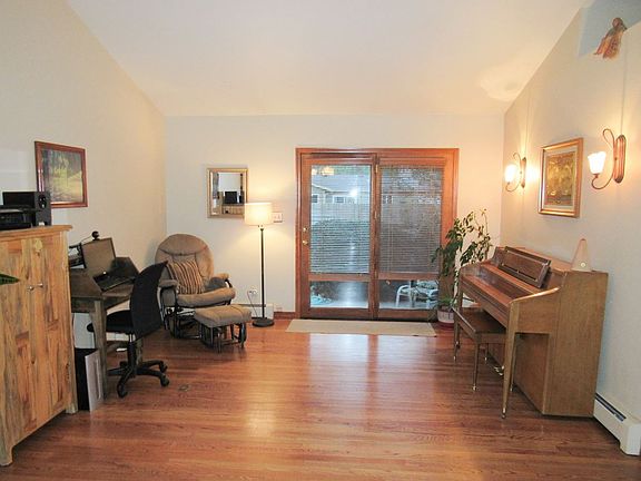 3rd image of 2685 Del Mar Dr