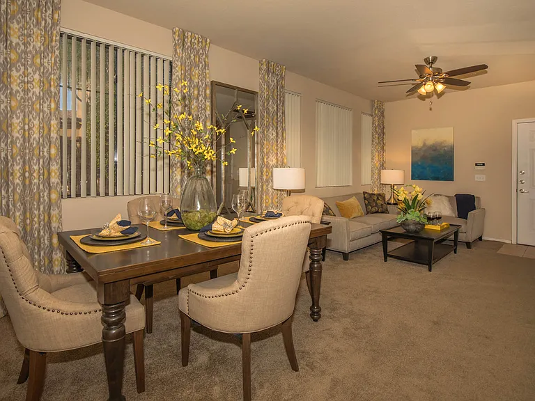 2b2 Model 1141 SQFT 2 Bed 2 Bath
