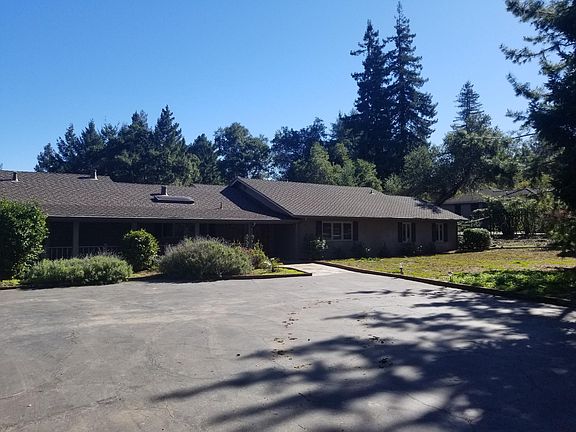 2nd image of 15260 Pepper Ln