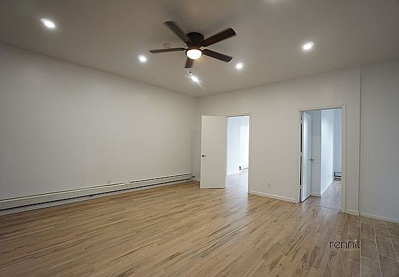 3rd image of 744 Myrtle Ave #3