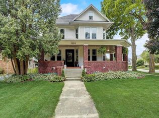 301 Park Ave, Beaver Dam, WI 53916