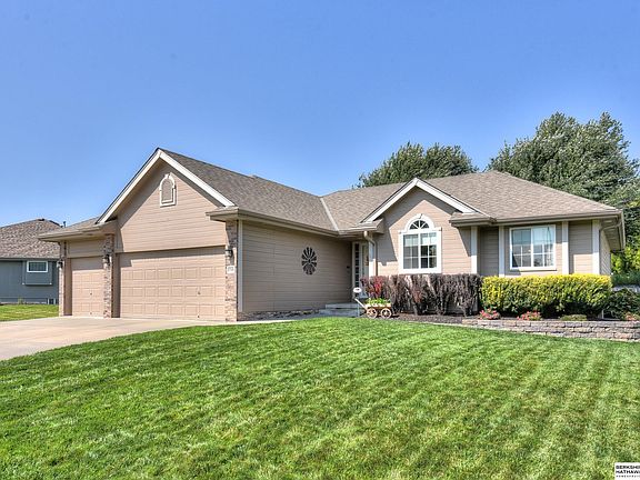 2nd image of 17206 Joanne Dr