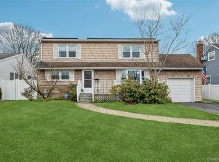 3634 Summer Drive, Wantagh, NY 11793