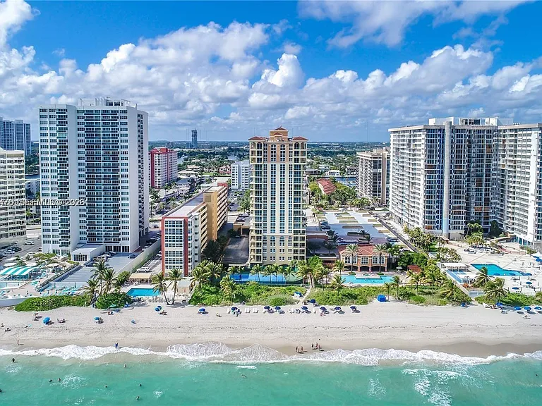 2080 S Ocean Dr #309 — Photo 2