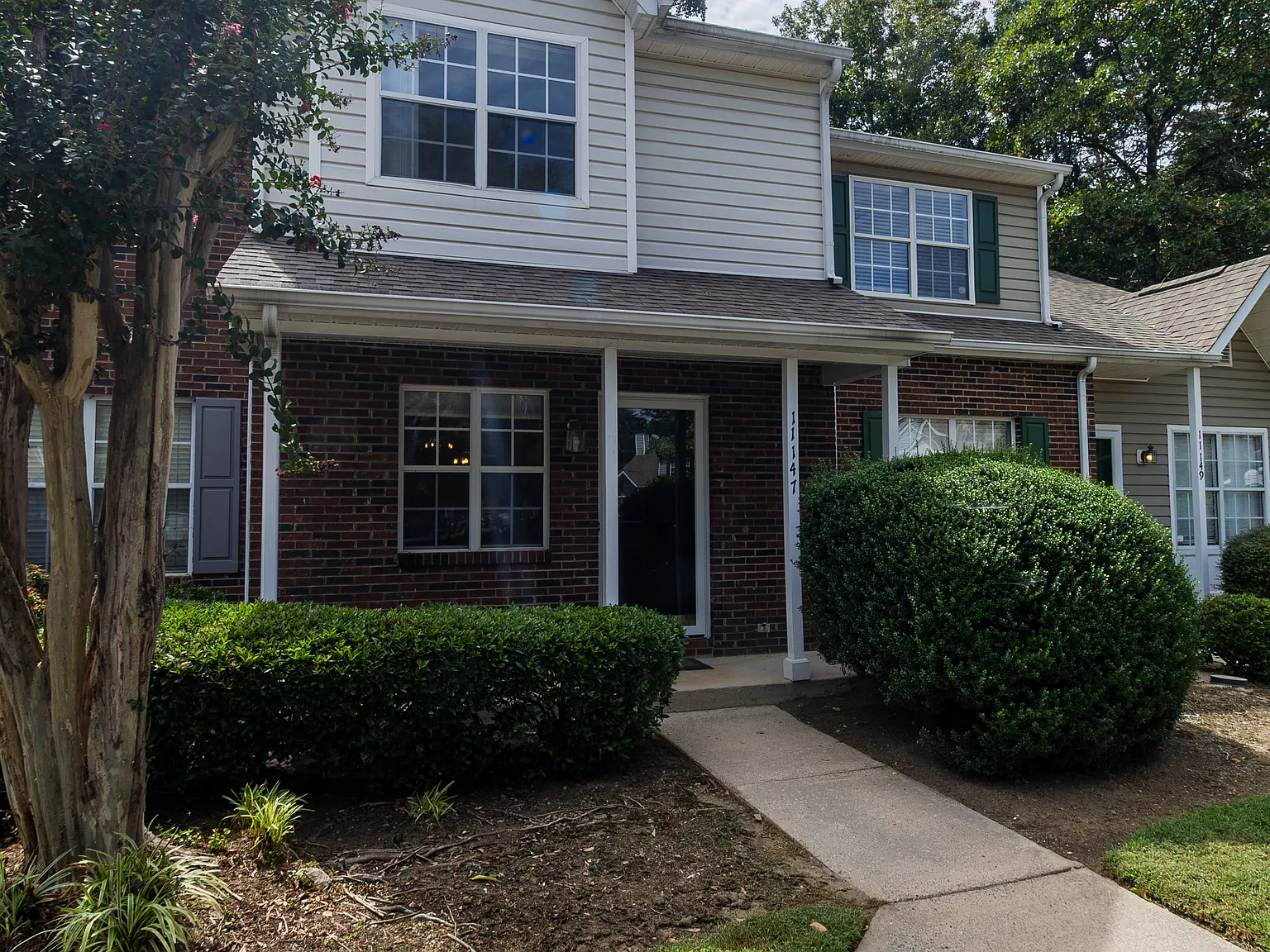 11147 Whitlock Crossing Ct — Photo 2