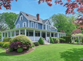 175 N Pleasant Ave, Ridgewood, NJ 07450