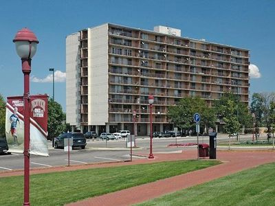 2225 Buchtel Blvd APT 905, Denver, CO, 80210