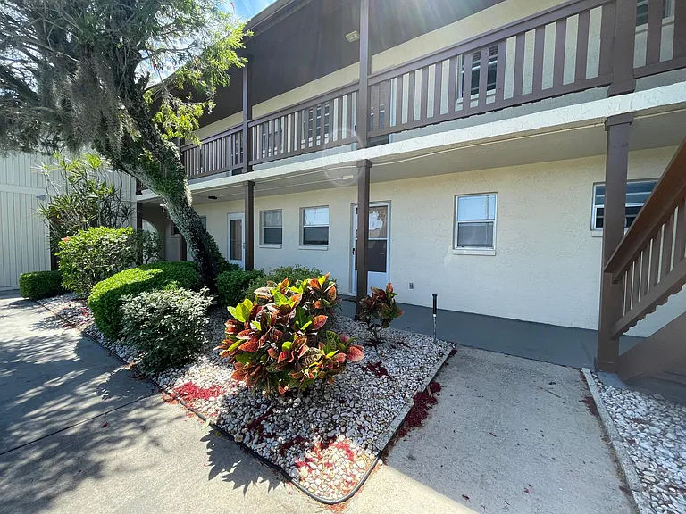 4956 Harbor Villa Ln #109 — Photo 3