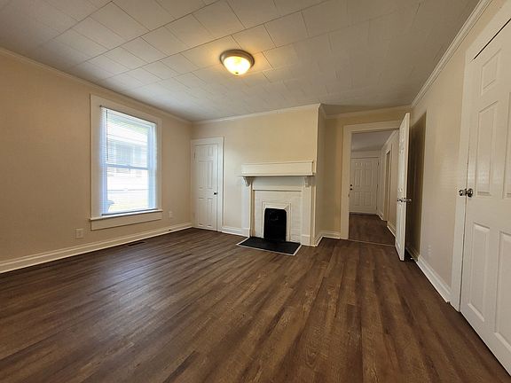 5th image of 804 Klondale Ave