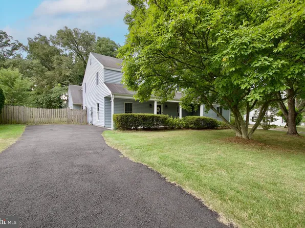 4109 Colonial Ave, Alexandria, VA 22309