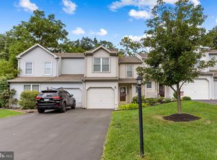 149 Hiddenwood Dr, Harrisburg, PA 17110