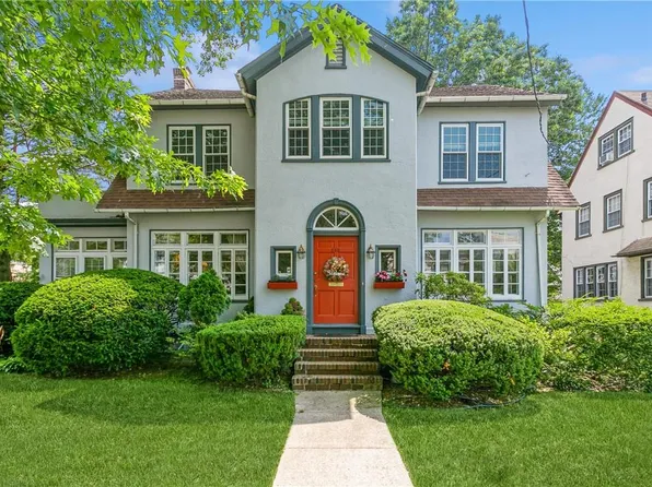 342 E Devonia Avenue, Mount Vernon, NY 10552