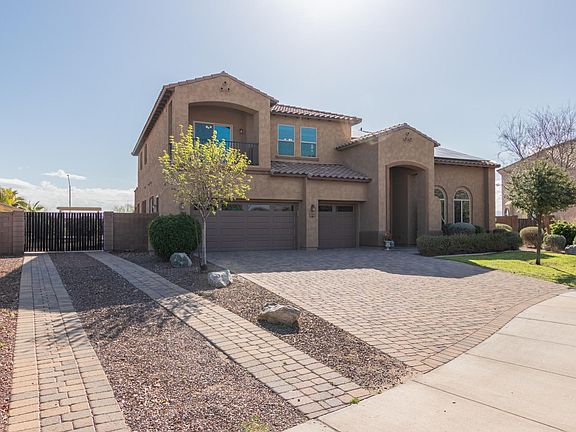 5th image of 4409 N 179th Dr