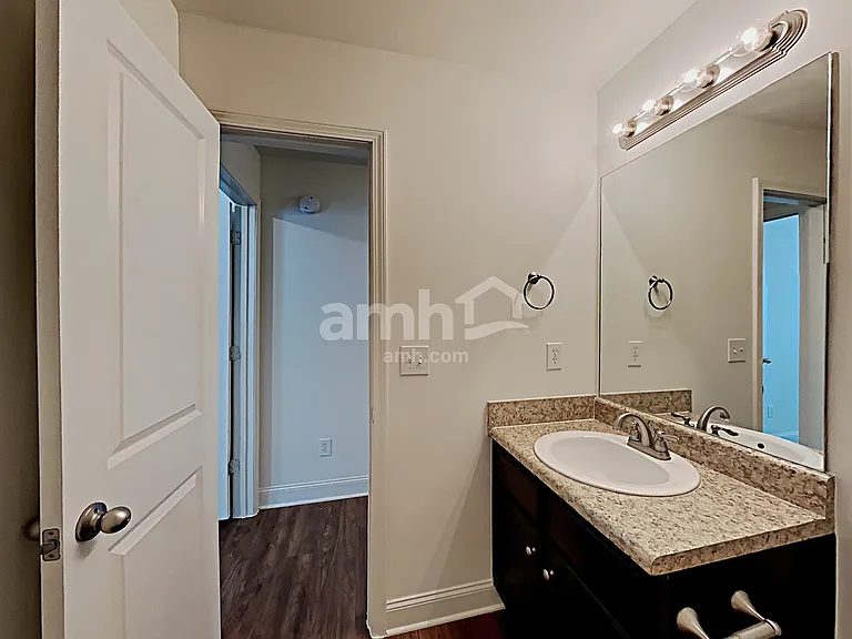 1706 Antebellum Dr — Photo 16