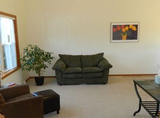 W5433 Trailwood Ln, APPLETON, WI 54915