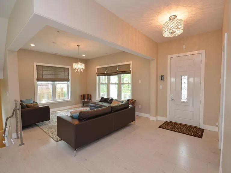 10023 Clue Dr — Photo 35