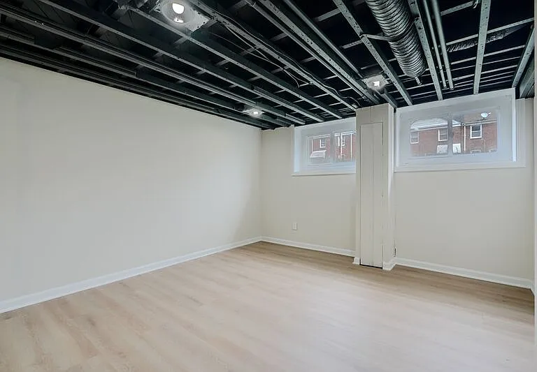 2976 Cornwall Rd #1 — Photo 17