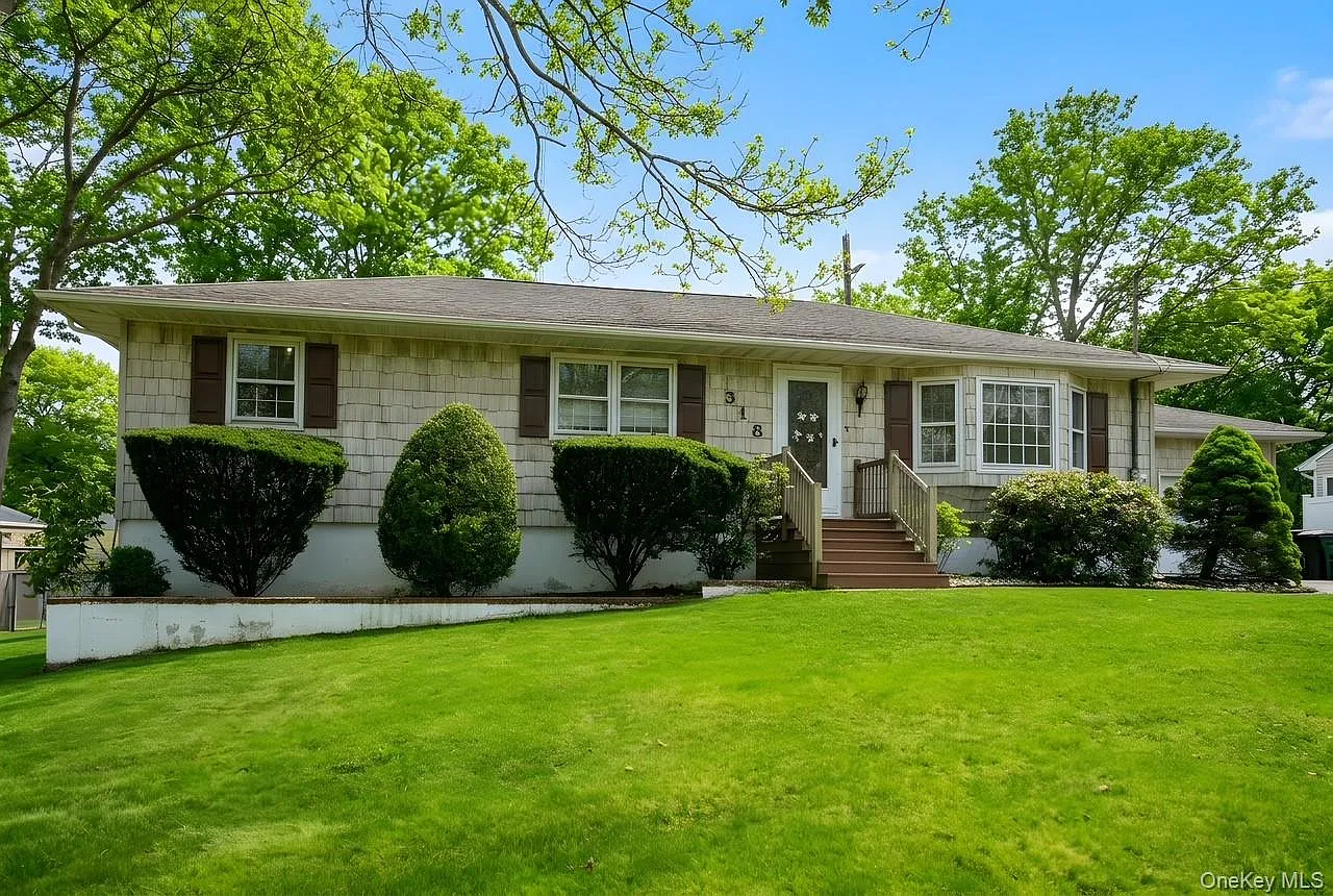318 Jamaica Avenue photo 1