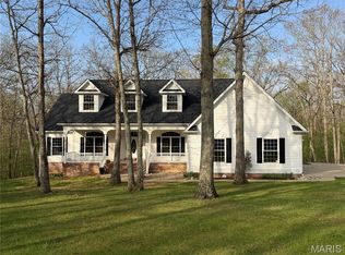 12 Ellerman Oaks Ct, Foristell, MO